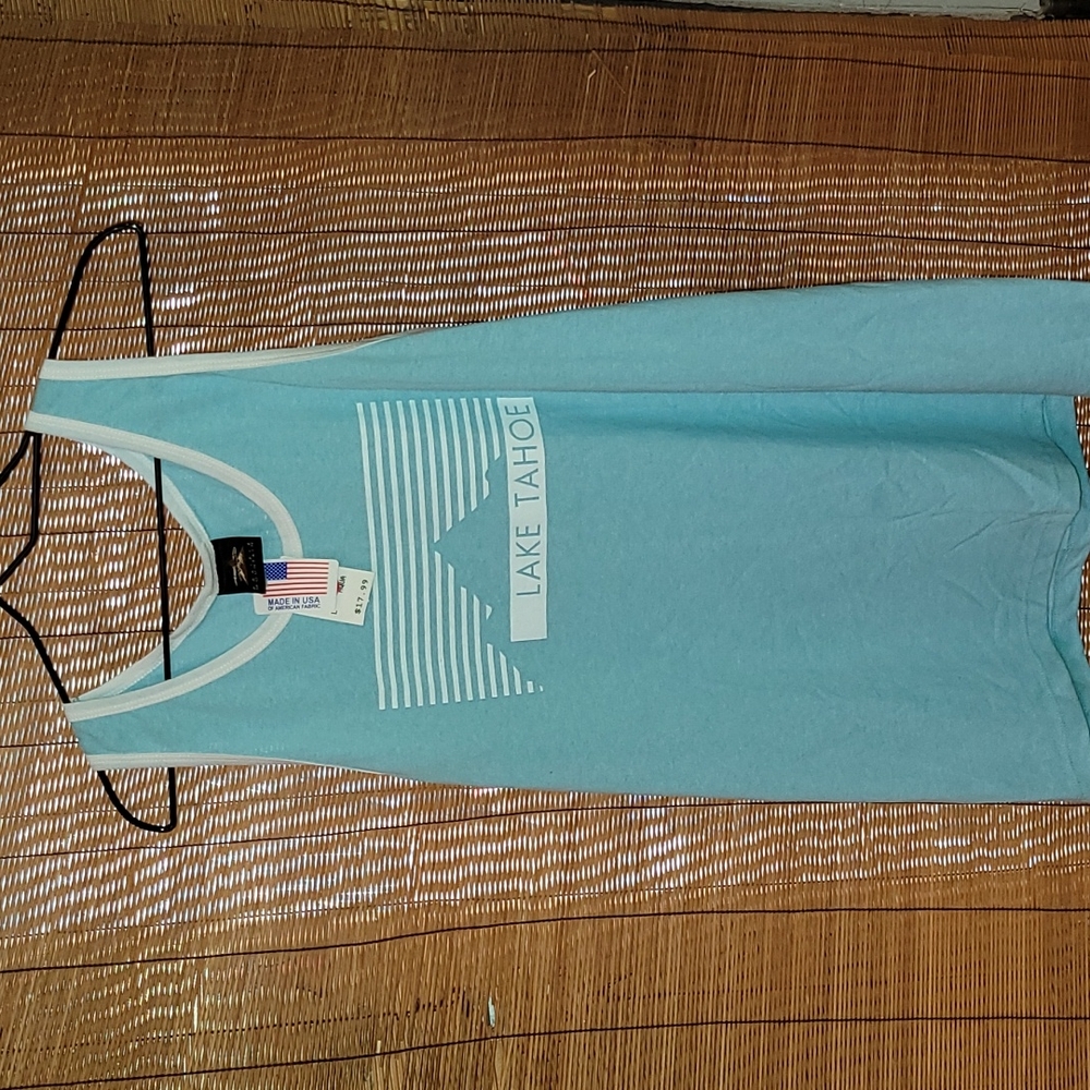 DEADSTOCK. Made in USA. Lake Tahoe. Tank-top. Size Large.